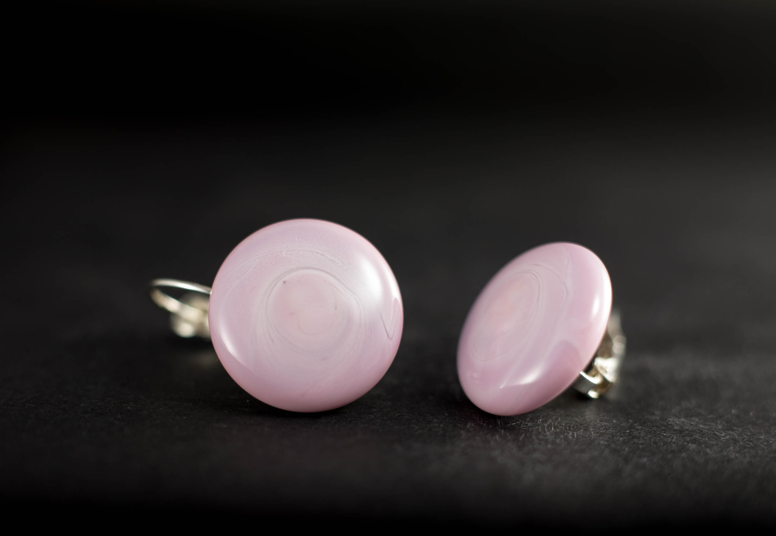 Naušnice Viseće točkice roza pastel